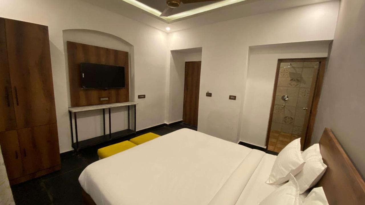 Meeram Ganga, A Heritage Stay By The Ganges At Triveni Ghat Rishīkesh Zewnętrze zdjęcie
