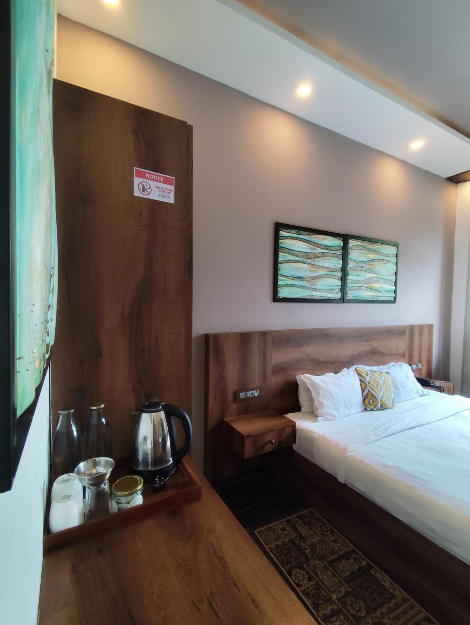 Meeram Ganga, A Heritage Stay By The Ganges At Triveni Ghat Rishīkesh Zewnętrze zdjęcie